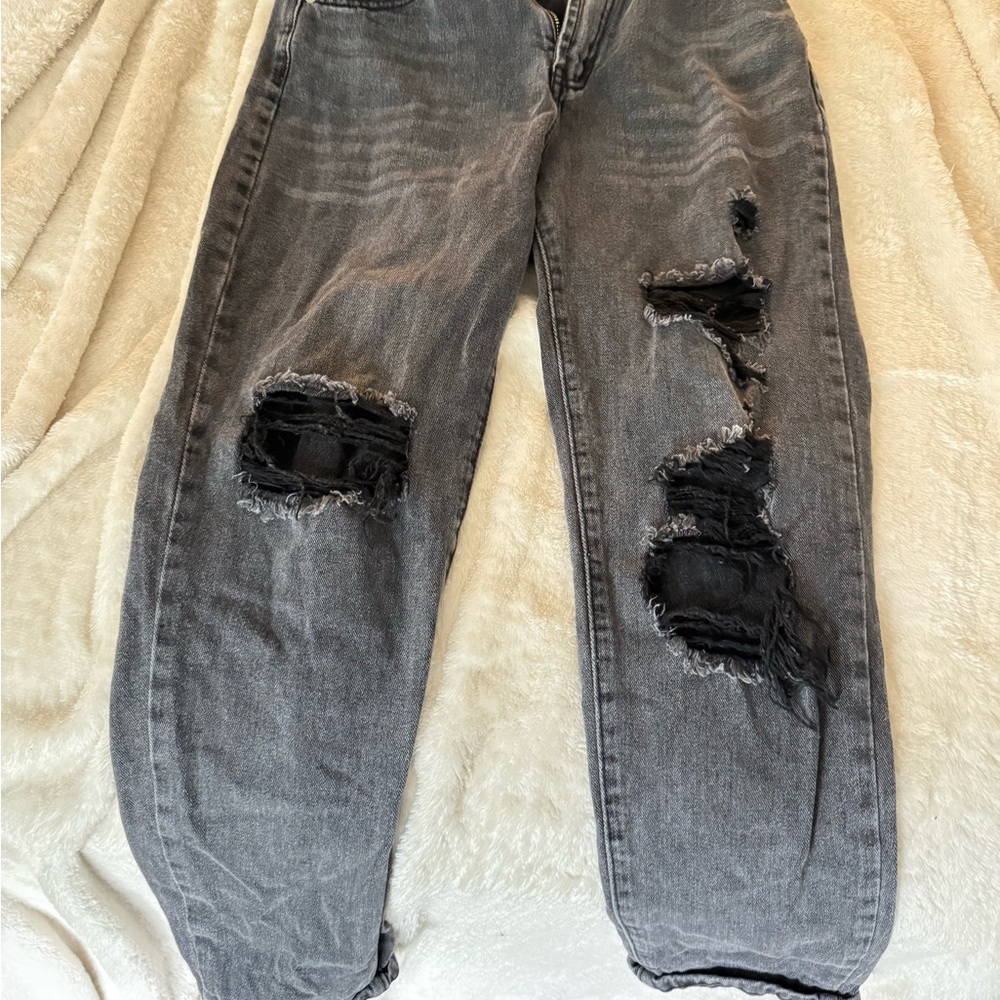 SHEIN Black Distressed Boyfriend Jeans